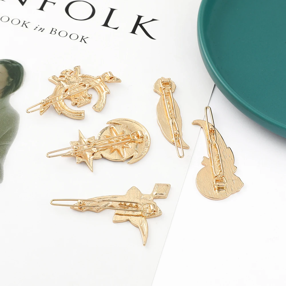 Coraline The Secret Door Brooch Coraline Dragonfly Hair Clip Queen Bee Hairwear Hair Comb Brooch Girl Women Cosplay Jewelry Gift