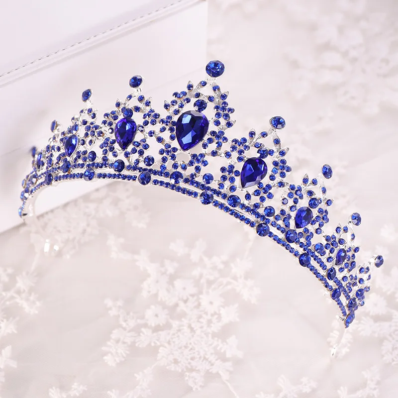 2022 New Fashion Baroque Luxury Crystal AB Bridal Crown Tiaras Light Gold Diadem Tiaras for Women Bride Wedding Hair Accessories