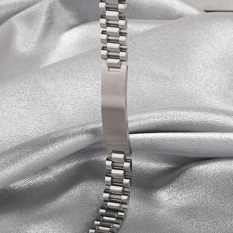 Customized Male Name Bracelet Stainless Steel Gold Color Punk Jewelry Personalized Letter Nameplate Bangle Best Friend Gifts Customized Male Name Bracelet Stainless Steel Gold Color Punk Jewelry Personalized Letter Nameplate Bangle Best Friend Gifts