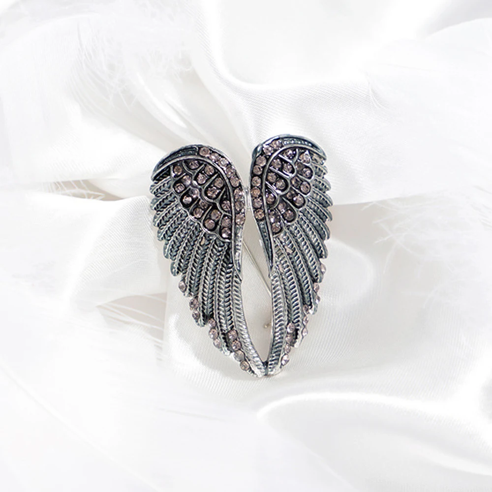 Angel Wings Rhinestone Brooches Pin Women Glitter Collar Pin Clothes Decor Luxury Brooch Wings Exquisite Corsage Enamel Pin Angel Wings Rhinestone Brooches Pin Women Glitter Collar Pin Clothes Decor Luxury Brooch Wings Exquisite Corsage Enamel Pin
