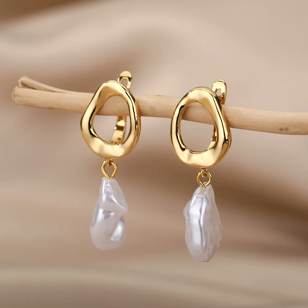 Circle Earrings For Women Vintage Punk Baroque Pearl Earrings Stainless Steel Ear Clip Women Jewelry Imitation Pearl Gift Mujer