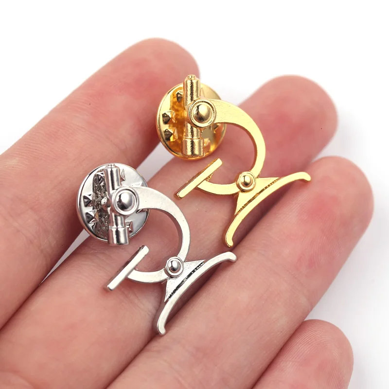Microscope Brooch Medical Pin Biology Molecular Badge Brooches For Women Men Doctor Nurse Medical Stethoscope Chemistry Jewelry Microscope Brooch Medical Pin Biology Molecular Badge Brooches For Women Men Doctor Nurse Medical Stethoscope Chemistry Jewelry