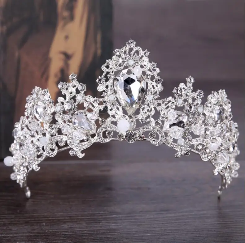 2022 New Fashion Baroque Luxury Crystal AB Bridal Crown Tiaras Light Gold Diadem Tiaras for Women Bride Wedding Hair Accessories