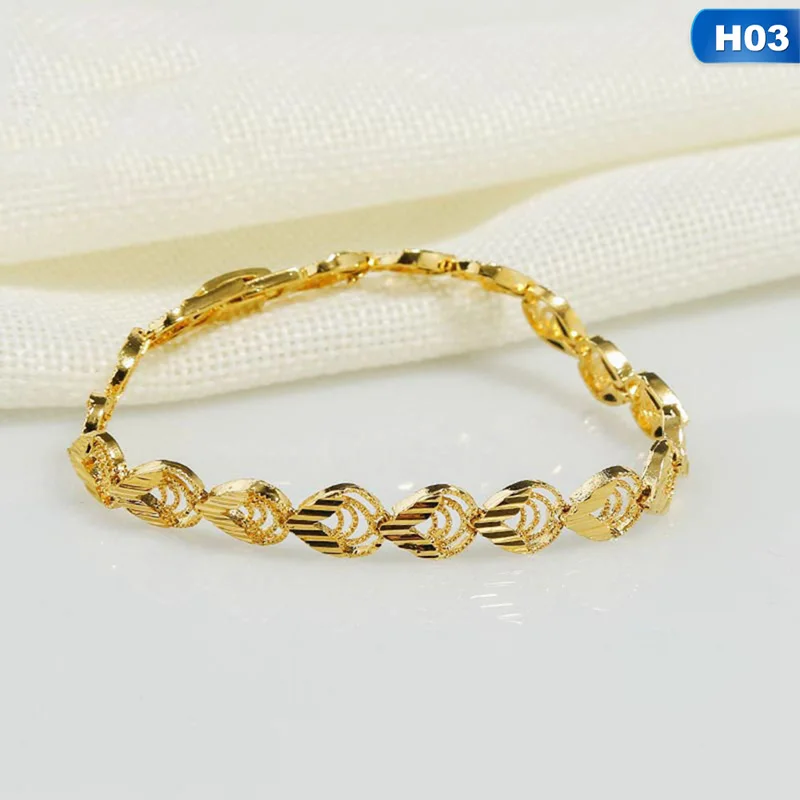 Gold Plated Dubai Gold Bracelets Bangle Love Heart Bracelet Femme Charm Female Bijoux Valentine's Day Gift For Women Gold Plated Dubai Gold Bracelets Bangle Love Heart Bracelet Femme Charm Female Bijoux Valentine's Day Gift For Women