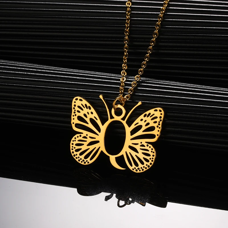 Initial Letter with Butterfly Necklace For Women Butterfly Jewelry Stainless Steel Alphabet Pendant Choker Necklace Female Gift Initial Letter with Butterfly Necklace For Women Butterfly Jewelry Stainless Steel Alphabet Pendant Choker Necklace Female Gift