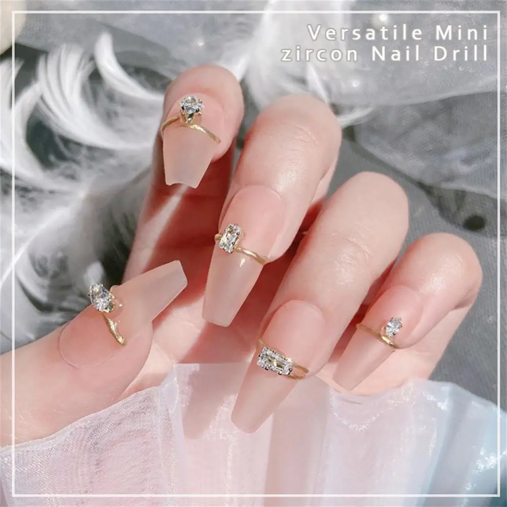 3D Bow Flower Crystal Pendant Chain Nail Art Decorations Metal Zircon Nail Art Jewelry Nails Accessories Charms Manicure Tools 3D Bow Flower Crystal Pendant Chain Nail Art Decorations Metal Zircon Nail Art Jewelry Nails Accessories Charms Manicure Tools