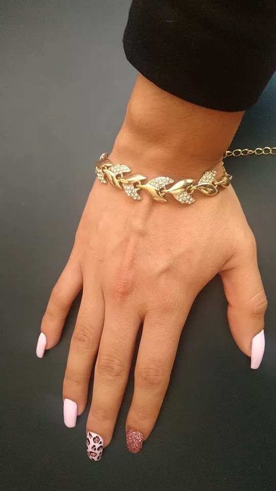 Rhinestone Crystal Bracelet Women's Bracelets Leaves Shape Wrist Chain Bangles for Women Luxury Bracelet Wedding Fashion Jewelry