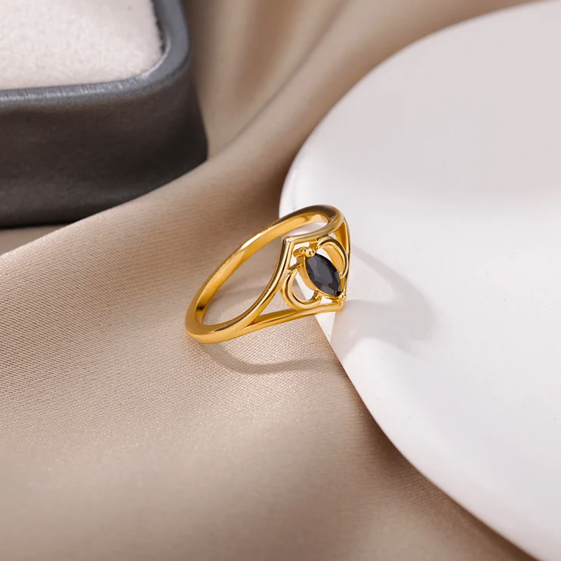 Stainelss Steel Moon Star Black Oval Stone Rings For Women Gold Wedding Couple Rings Boho Aesthetic Jewelry Memorial Gift 2022