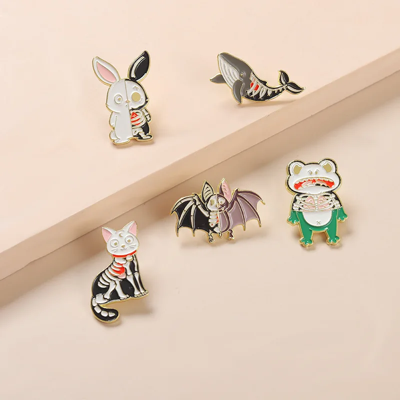 Creative Trendy Cartoon Skeleton Animal Ghost Cat Oil Drop Lapel Brooch Badge Pin Denim Bag Gift Men Women Fashion Jewelry
