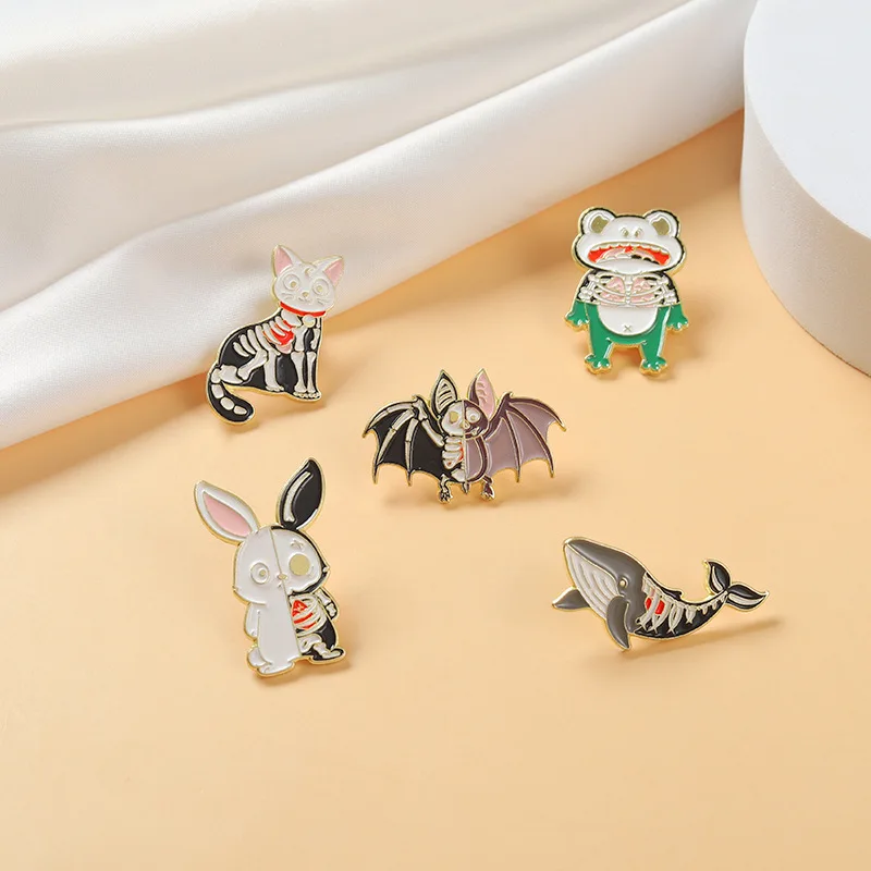 Creative Trendy Cartoon Skeleton Animal Ghost Cat Oil Drop Lapel Brooch Badge Pin Denim Bag Gift Men Women Fashion Jewelry