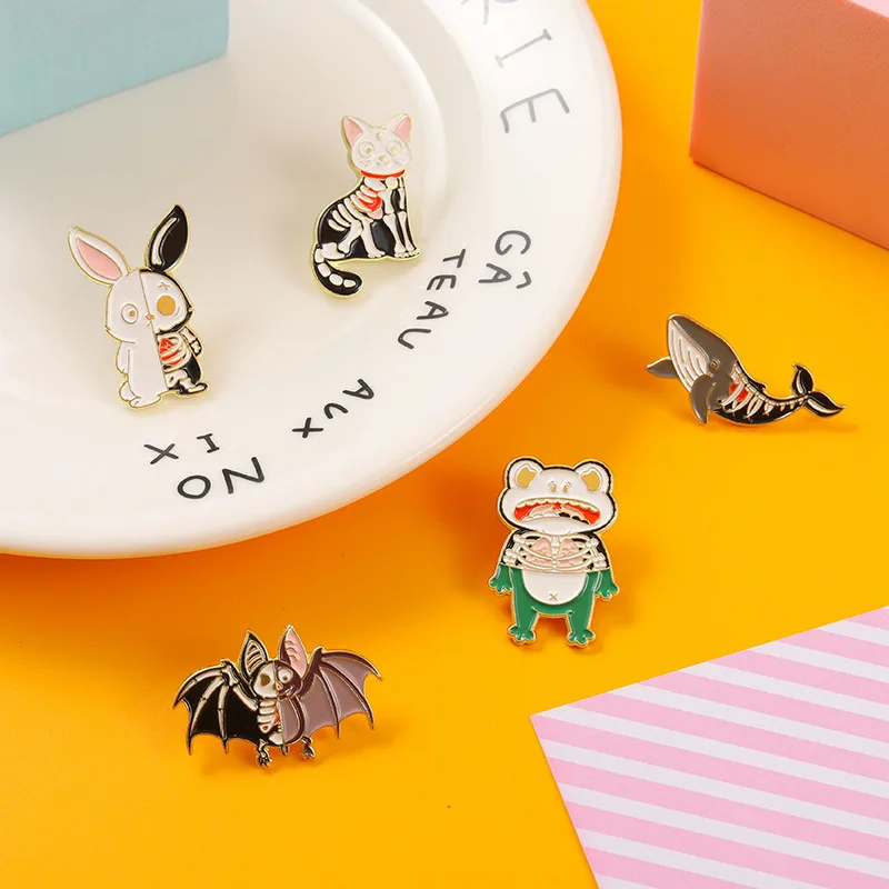 Creative Trendy Cartoon Skeleton Animal Ghost Cat Oil Drop Lapel Brooch Badge Pin Denim Bag Gift Men Women Fashion Jewelry